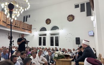 U Diviču se okupile stotine vjernika uz Večer Kur’ana, program na Diviču se nastavlja koncertom grupe ”Rejjan”