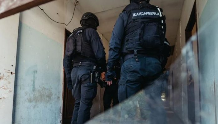 Uhapšen ubica iz Šamca, nagađa se o motivima ubistva, a sve ukazuje na dugogodišnju psihčku poremećenost ubice