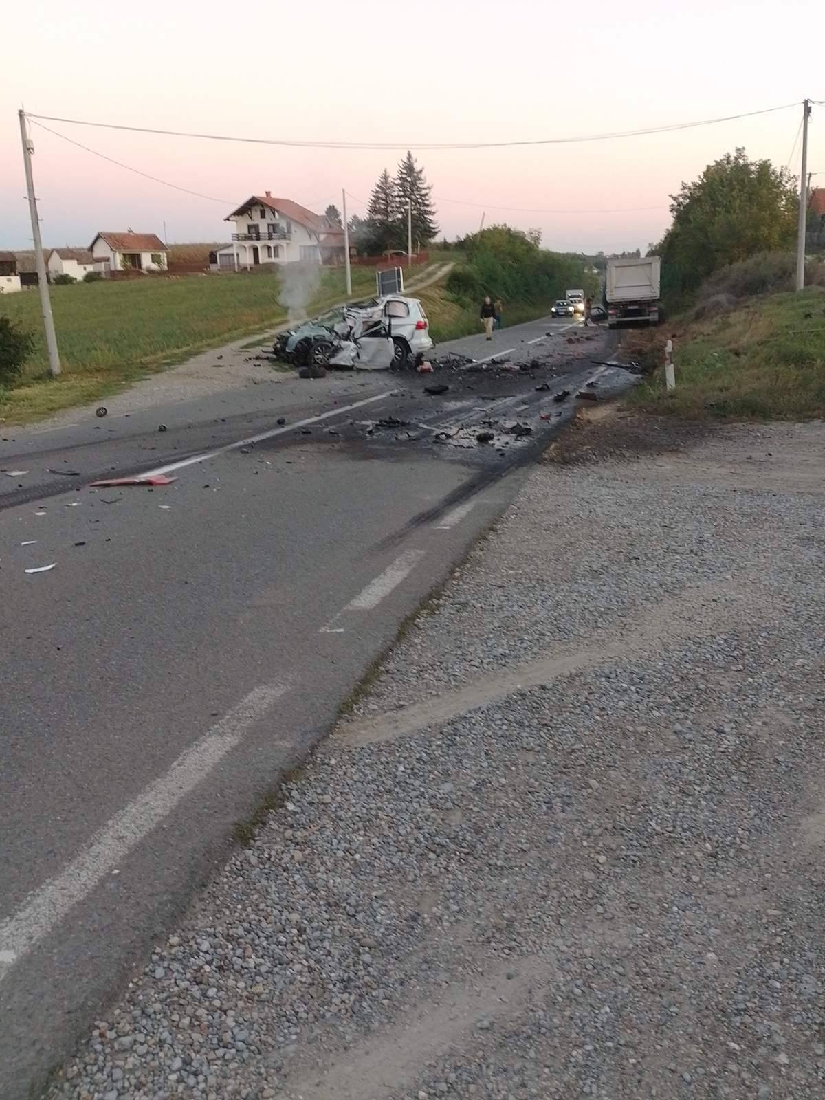 Jedno lice smrtno stradalo u užasnoj saobraćajnoj nesreći na putu Šabac-Valjevo (FOTO)