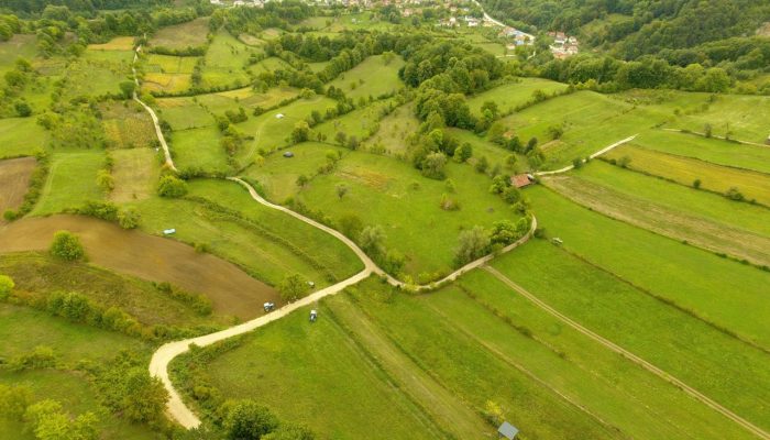 Na Sapanjskim poljima rekonstruisan put dug četiri kilometra (FOTO)