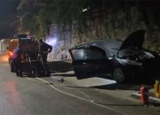 Zapaljen i drugi automobil Nebojši Vukanovići, počinioci prve paljevine još uvijek nisu pronađeni (VIDEO)