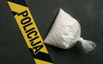 Policijska uprava Zvornik: Uhapšen maloljetnik kod kojeg je pronađeno 20 grama kokaina