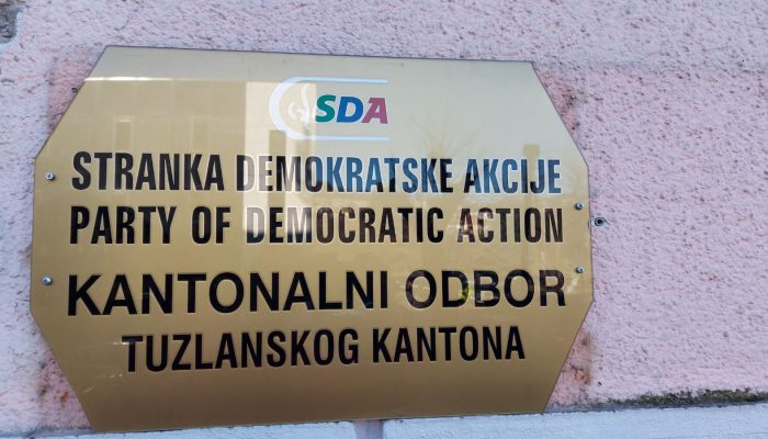 KO SDA TK oštro reagovao: Dok HDZ gradi brzu cestu, Trojka i dalje šuti o Tuzli