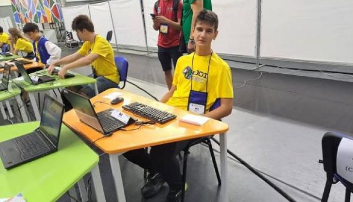 Učenik iz Zvornika Marko Zarić na olimpijadi u Bugarskoj