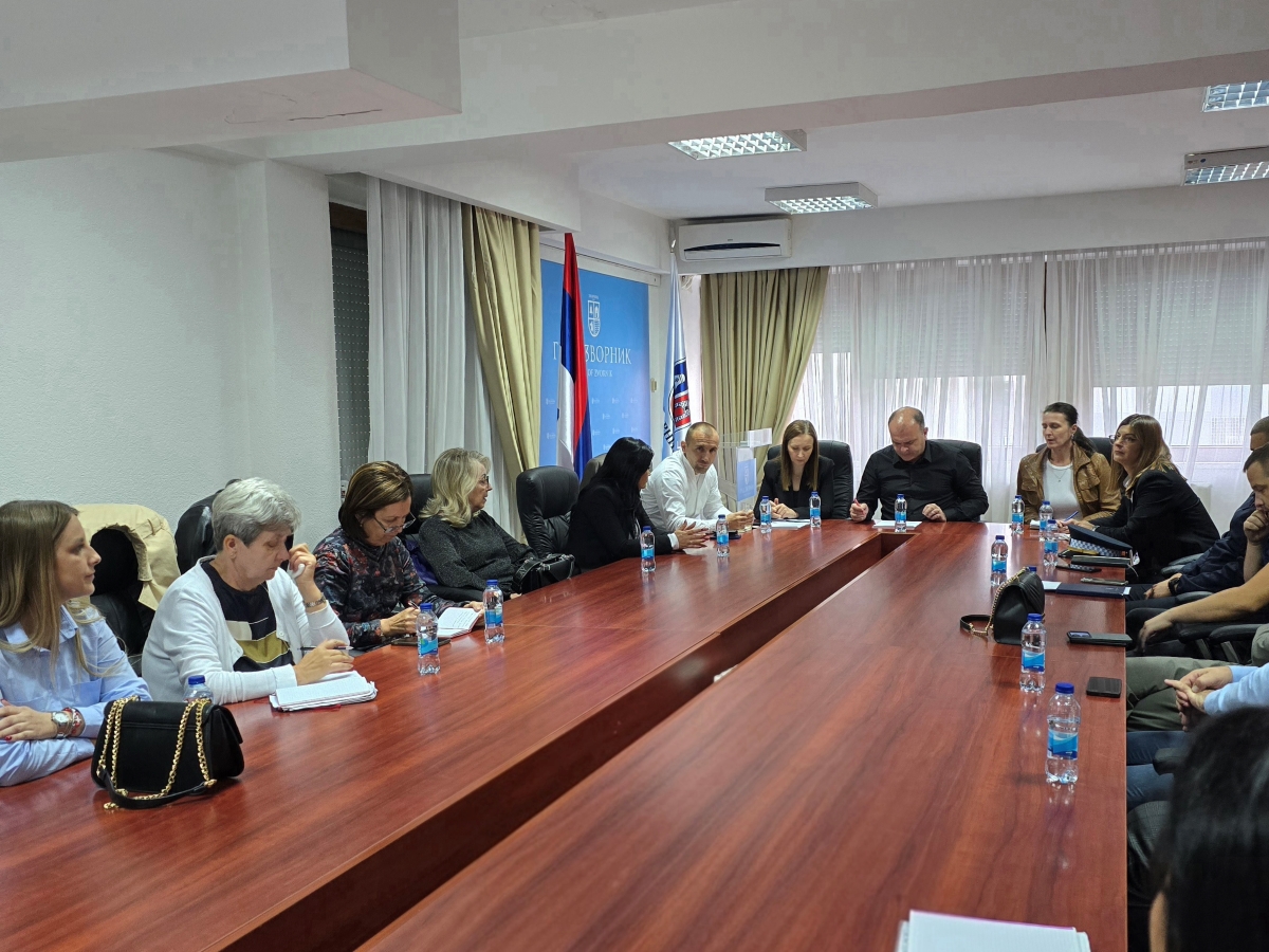 Gradska uprava Zvornik: Održan sastanak o vršnjačkom nasilju