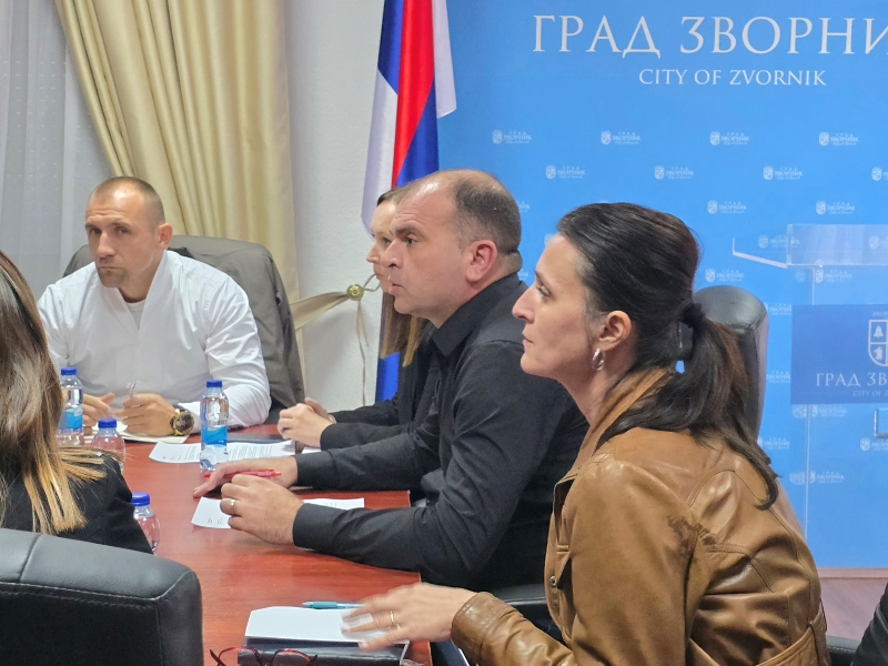 Gradska uprava Zvornik: Održan sastanak o vršnjačkom nasilju