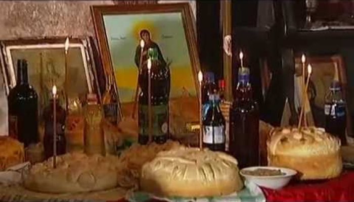 Počinje sezona slava: Ove stvari ne valja nositi kao poklon