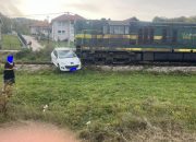 Još jedna saobraćajna nezgoda na pružnom prelazu u mjestu Potpeć kod Srebrenika (FOTO)