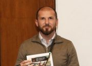 Profesor Stanislav Tomić dobitnik glavne nagrade „Vuk Gligorijević” na festivalu „Satira fest 2025” u Beogradu