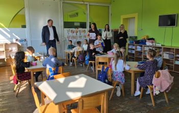 Gradonačelnik Ivanović u Branjevu poželio srećan početak pripremne nastave zvorničkim predškolcima (FOTO)