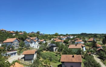 Lopovi opljačkali vikendice i porodičnu kuću u naselju Meškovići kod Kalesije, policija pronašla počinioca i ukradene stvari