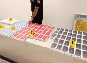 Oduzeta123 Iphona na Aerodromu Sarajevo (FOTO)