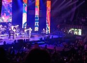 Mirza Selimović cjelokupan iznos održanog koncerta u Tuzli poklanja Domu za nezbrinutu djecu