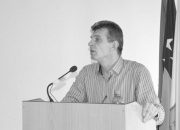 Tuga u Kalesiji, iznenada preminuo doktor Nusret Sinanović