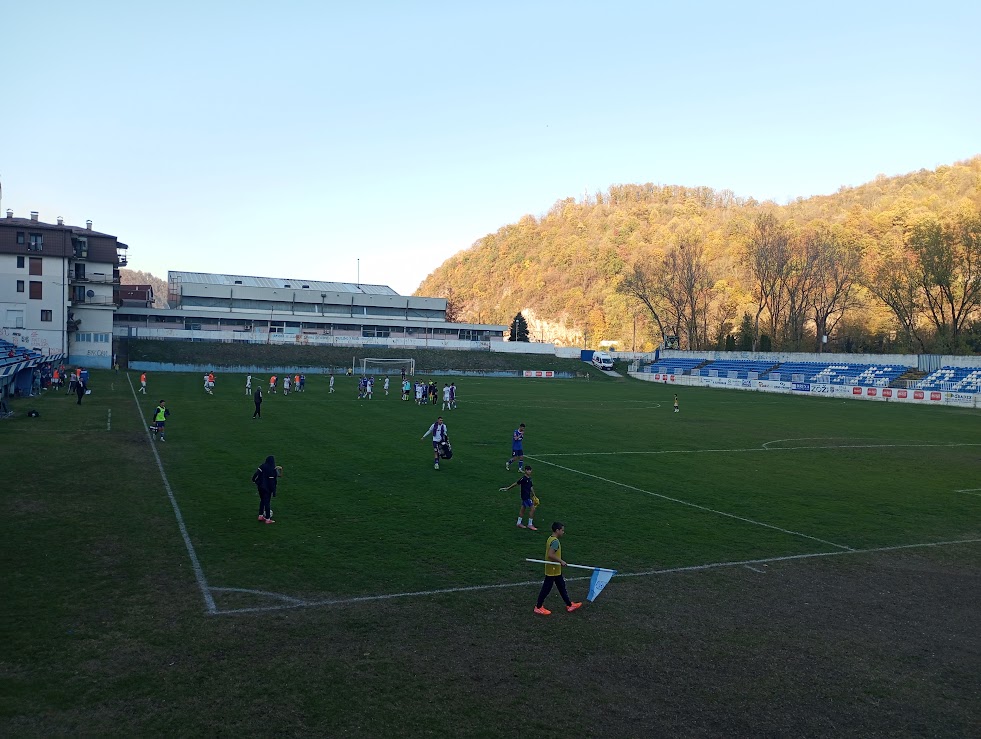 Sportski vikend u Zvorniku: Fudbaleri i košarkaši Drine slavili, odbojkaši i rukometaši poraženi