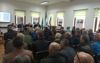 U Zvorniku održan kolokvij "Hifzija-ef. Suljkić – 100 godina od rođenja" (FOTO)