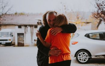 NAKON VIŠE OD TRI DESETLJEĆA: Porodica iz Širokog Brijega srela dječaka Samira kojem je spasila život u ratu