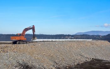 Nova Alumina: U toku radovi na nadvišenju brane crvenog mulja koja raste do kote 238 (FOTO)