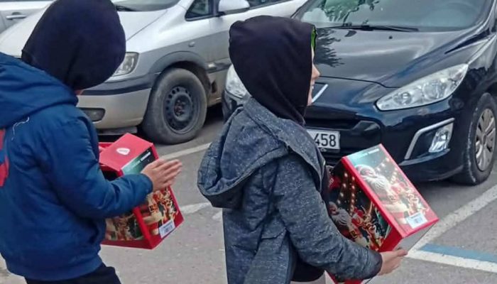 Sportsko-ribolovno udruženje „Bistro“ Zvornik djelilo paketiće mališanima koje su zatekli od Drinjače do Branjeva (FOTO)