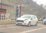 Dvije saobraćajne nezgode u Meterizama u vremenskom razmaku od deset minuta (FOTO)