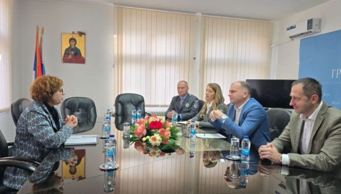 Gradonačelnik Ivanović i ministrica Jujić razgovarali o primjeni Zakona o platama i projektima u Zvorniku