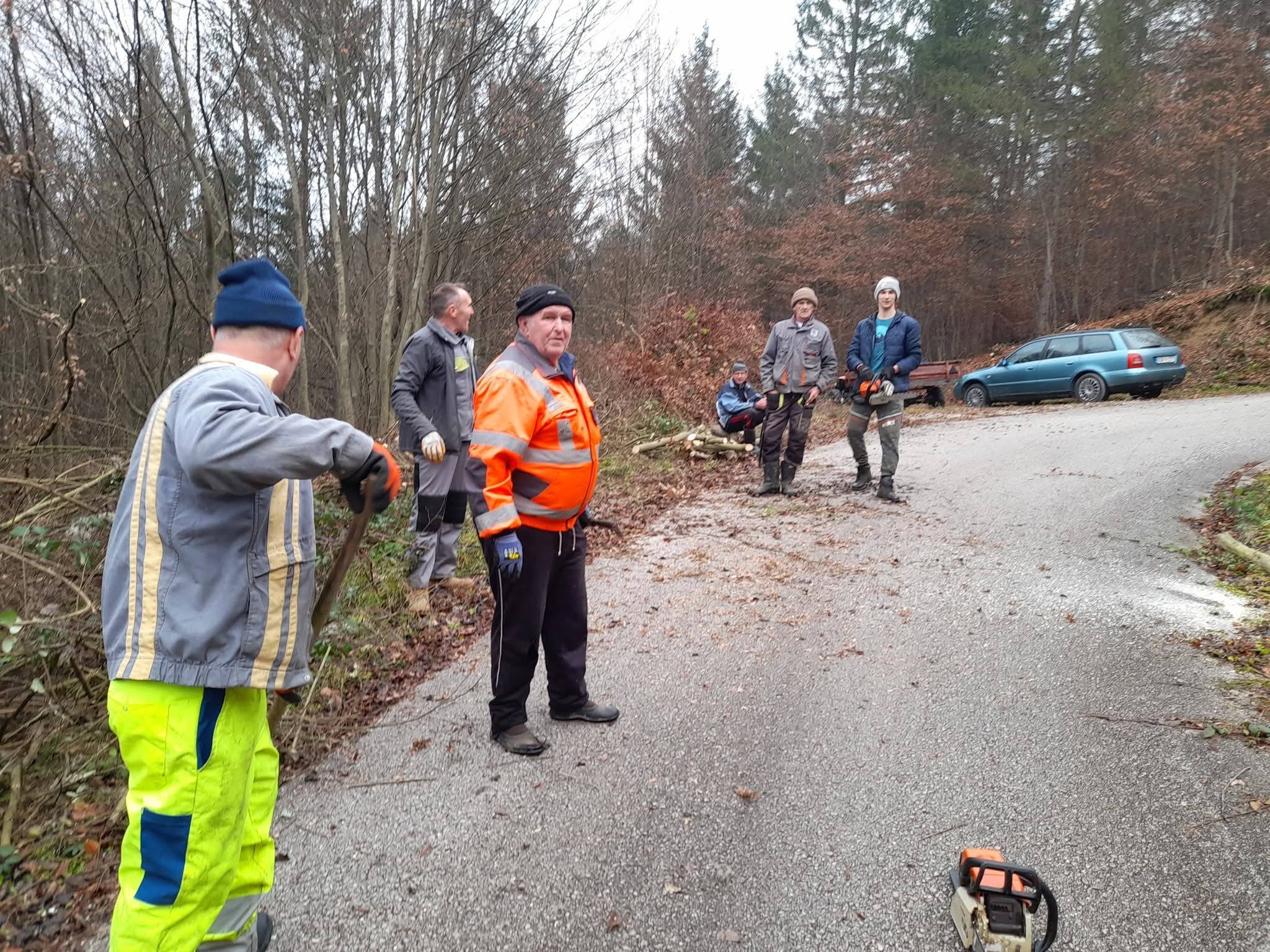 Ekološka akcija u Podrinju: Mještani još jednom pokazali da briga o zajednici nema podjela (FOTO)