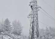 Oglasili se iz EPBiH: Više od 29 hiljada potrošača bez struje u TK zbog snijega
