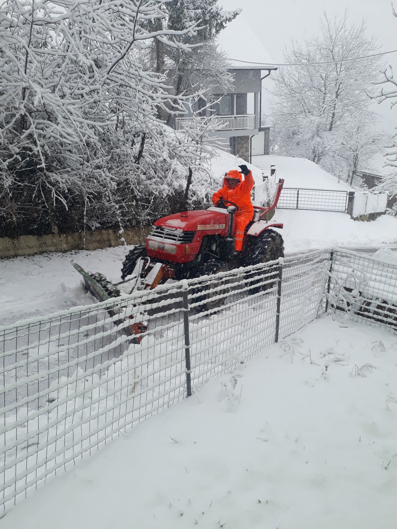 Stižu nove obilne padavine: U dijelovima Bosne do 50 centimetara novog snijega, Hercegovini prijete poplave