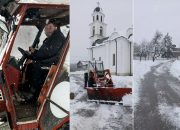Ibro Jahić na Badnji dan čisti snijeg ispred crkava u Osmacima i Dubnici: „Dvorišta džamija i crkava uvijek čistim besplatno, od srca“ (FOTO)