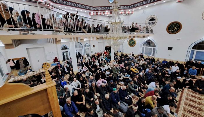 “Večer islamske duhovnosti” u Kozluku protekla uz masovno prisustvo vjernika