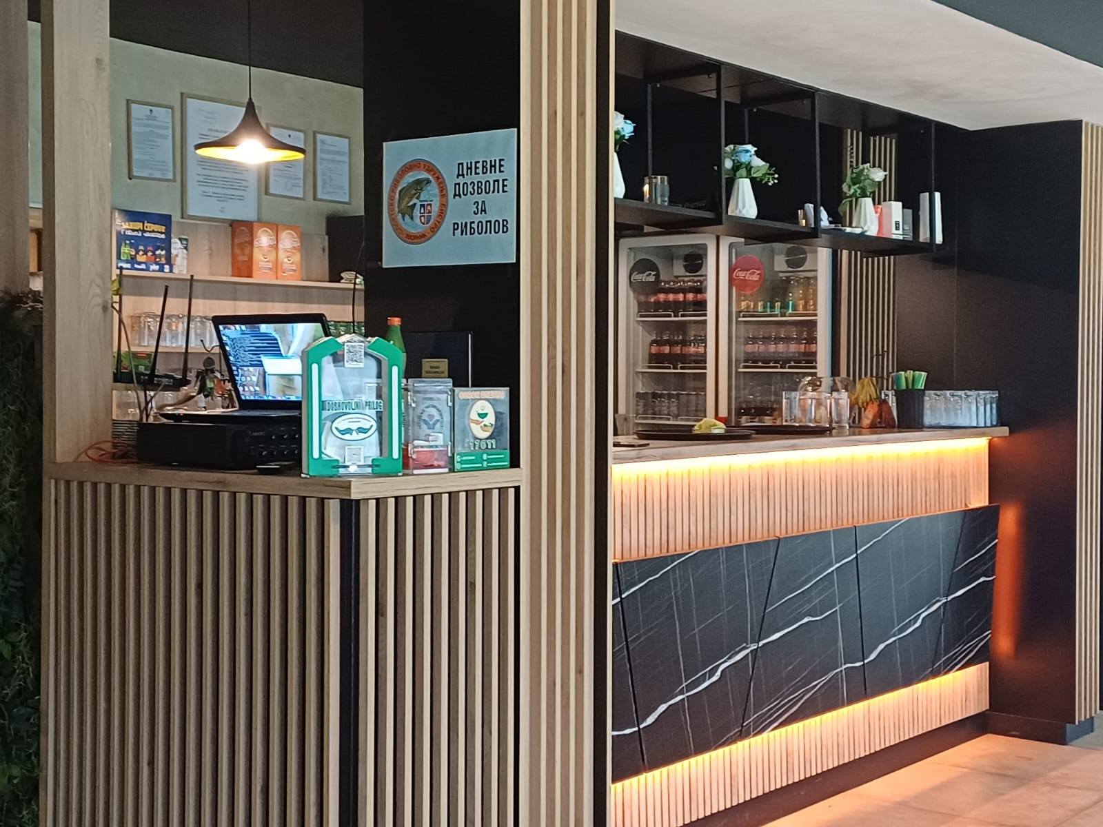 Nova donacijska kasa Humanitarne organizacije „Help Others“ postavljena i u restoranu „Burun“ na Diviču