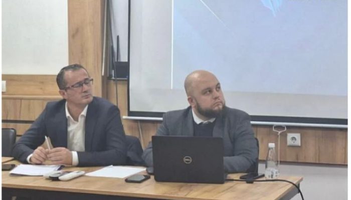 Konstituirajuća sjednica Stranke za BiH u Tuzlanskom kantonu: Za predsjednika izabran Mirnes Gušić iz Sapne, bojkot velikog broja delegata Skupštine