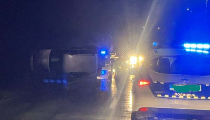 Saobraćajna nezgoda na magistralnom putu Zvornik-Bratunac, jedno lice završilo u zvorničkoj bolnici (FOTO)