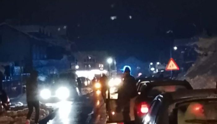 Pješak smrtno stradao u Karakaju, potpuna obustava saobraćaja dok traje uviđaj