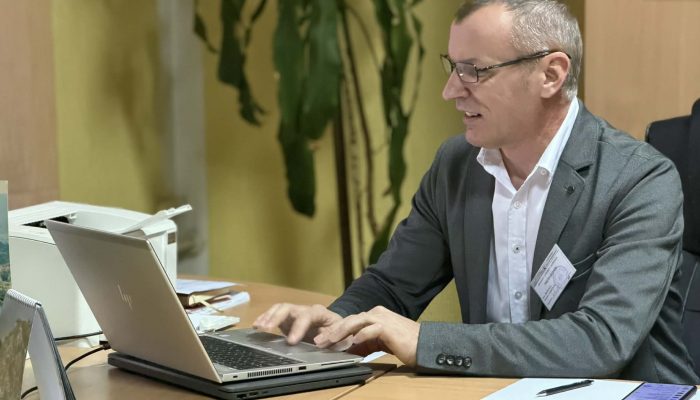 Arifović: U Zvorniku sva biračka mjesta za glasanje na ponovljenim izborima otvorena na vrijeme i izborni proces protiče bez problema