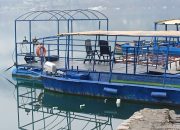 Krađa plovila na jezeru Perućac: Čamac pronađen, motor još uvijek nedostaje