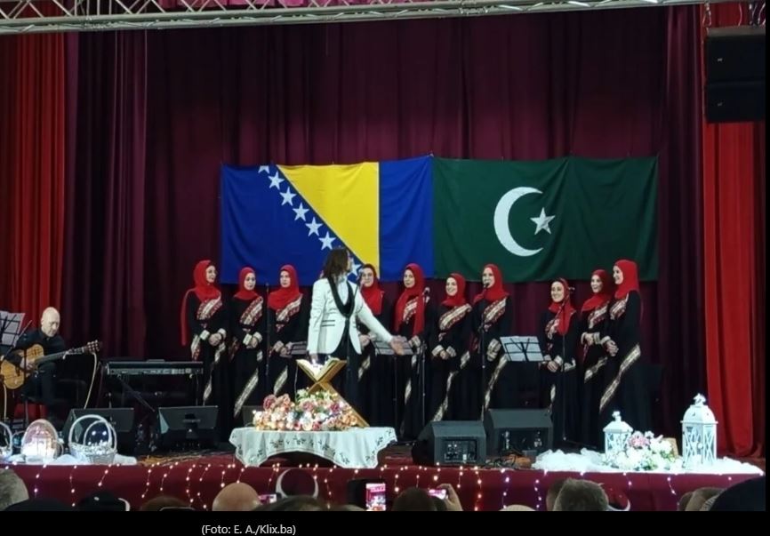 Predramazanski koncert prvi put održan u Višegradu, puna sala Doma kulture