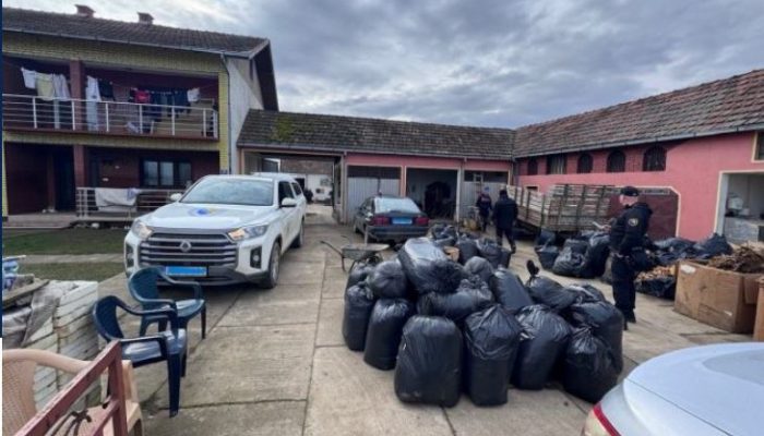 Јedna od najvećih zapljena duhana otkad postoji UIO, uhapšeno 15 lica (FOTO)