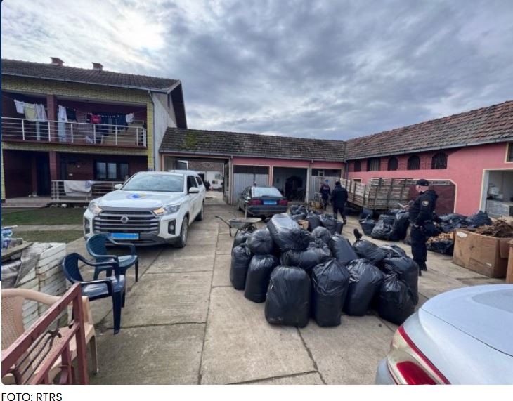 Јedna od najvećih zapljena duvana otkad postoji UIO, uhapšeno 15 lica (FOTO)