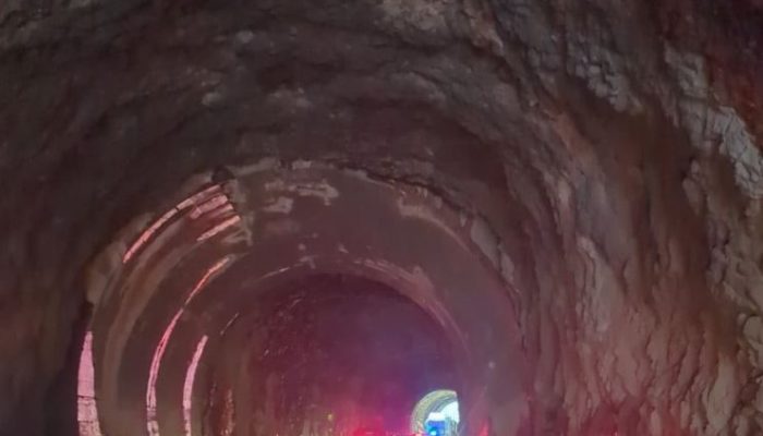 Šest saobraćajnih nezgoda u jednom danu doprinijele formiranju kilometarskih kolona i kolapsu saobraćaja u Zvorniku (FOTO)