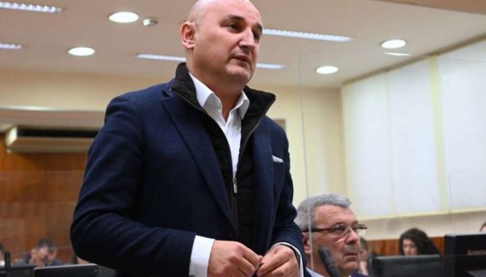 „Imamo nove dokaze da je Džombić kupovao vještaka“: Žestok “okršaj” republičkog tužioca i predsjednika vijeća na suđenju bivšem premijeru RS