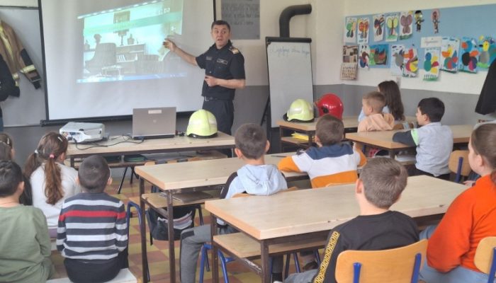 Počela edukativna predavanja o zaštiti od požara za osnovce
