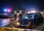 Slijetanje s puta u Sopotniku: Vozač završio u zvorničkoj bolnici, a onda ga policija kaznila 