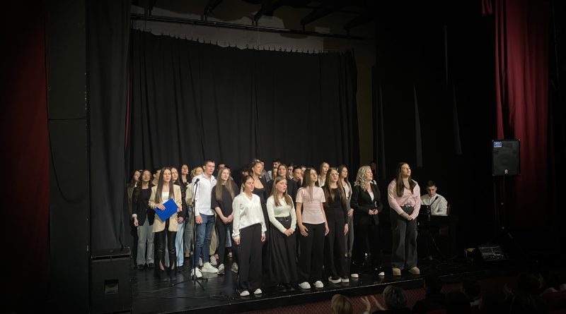 Učenici zvorničkog SŠC „Petar Kočić“ organizovali humanitarni koncert – prikupljeno 9.205 KM