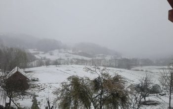 Dijelovi Sna­gova, Čelopeka i Ulica bez struje, izlila se Lokanjska rijeka i na kratko prekinula putnu komunikaciju (FOTO)