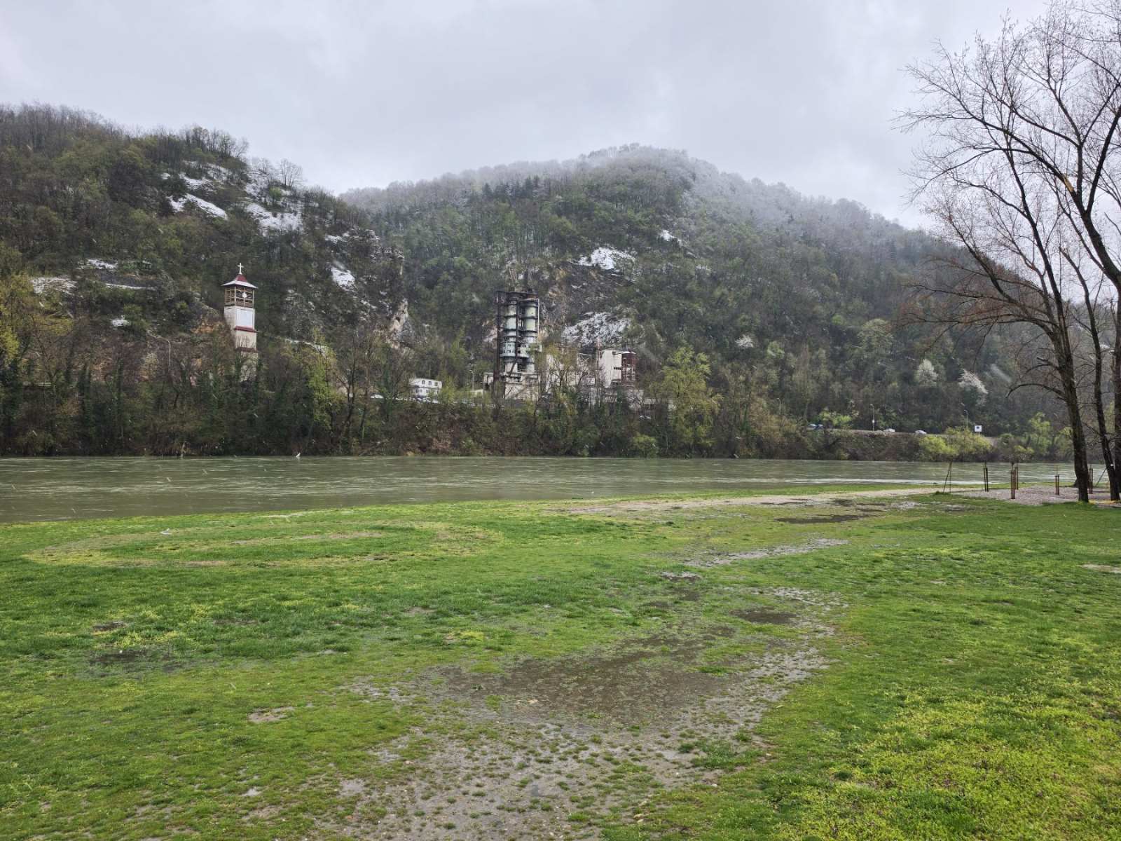 Stabilizacija vodostaja: Sapna i Hoča u stagnaciji, protok Drine 704 m³/s