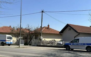 Užas u Bijeljini: Otac i sin pronađeni mrtvi u porodičnoj kući, sumnja se na ubistvo i samoubistvo (FOTO)