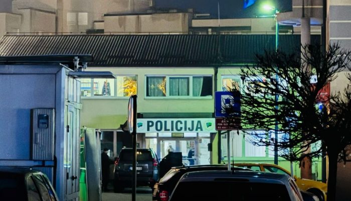 Zbog navođenja maloljetnica na prostituciju uhapšena još tri policajca u Kalesiji i Živinicama i jedno lice staro 64 godine