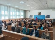 Grad Zvornik obezbijedio stipendije za 163 studenta, danas svečano potpisani ugovori (FOTO)