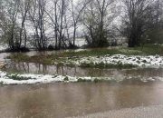 Poplave u Tabancima: Tabanačka rijeka izašla iz korita, saobraćaj otežan